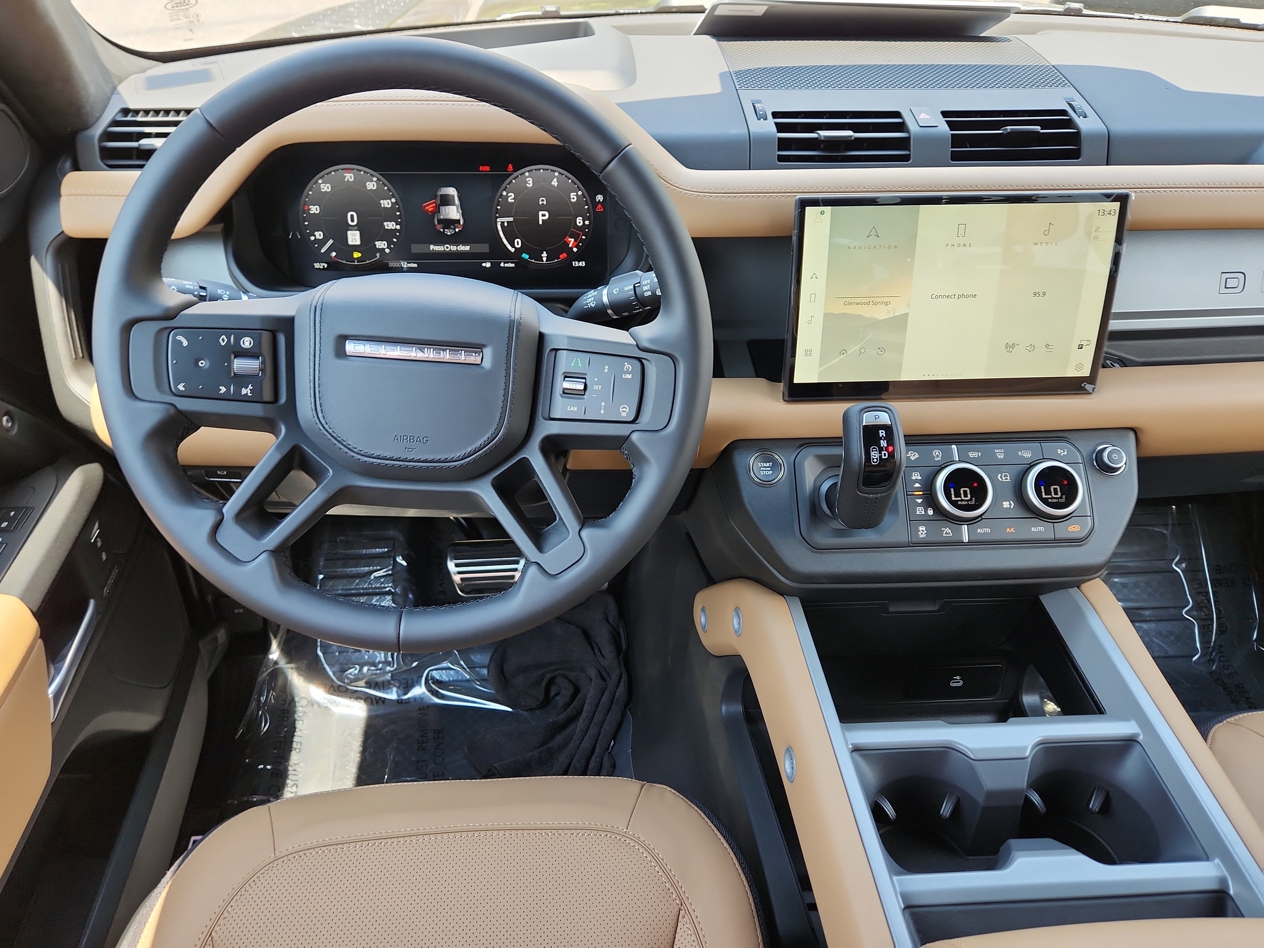 New 2025 Land Rover Defender 110 X image 15