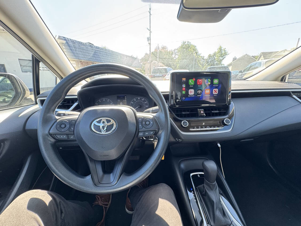 Used 2023 Toyota Corolla LE image 43