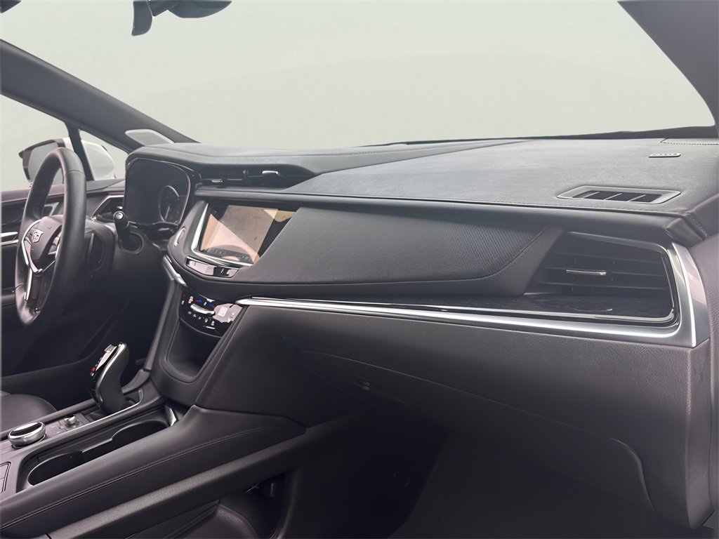 Used 2025 Cadillac XT5 Premium Luxury image 21