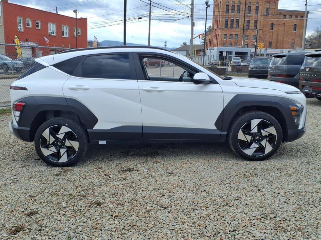 New 2026 Hyundai Kona Limited AWD/4WD image 3