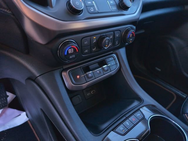 Used 2021 GMC Acadia AT4 w/ Preferred Package image 22