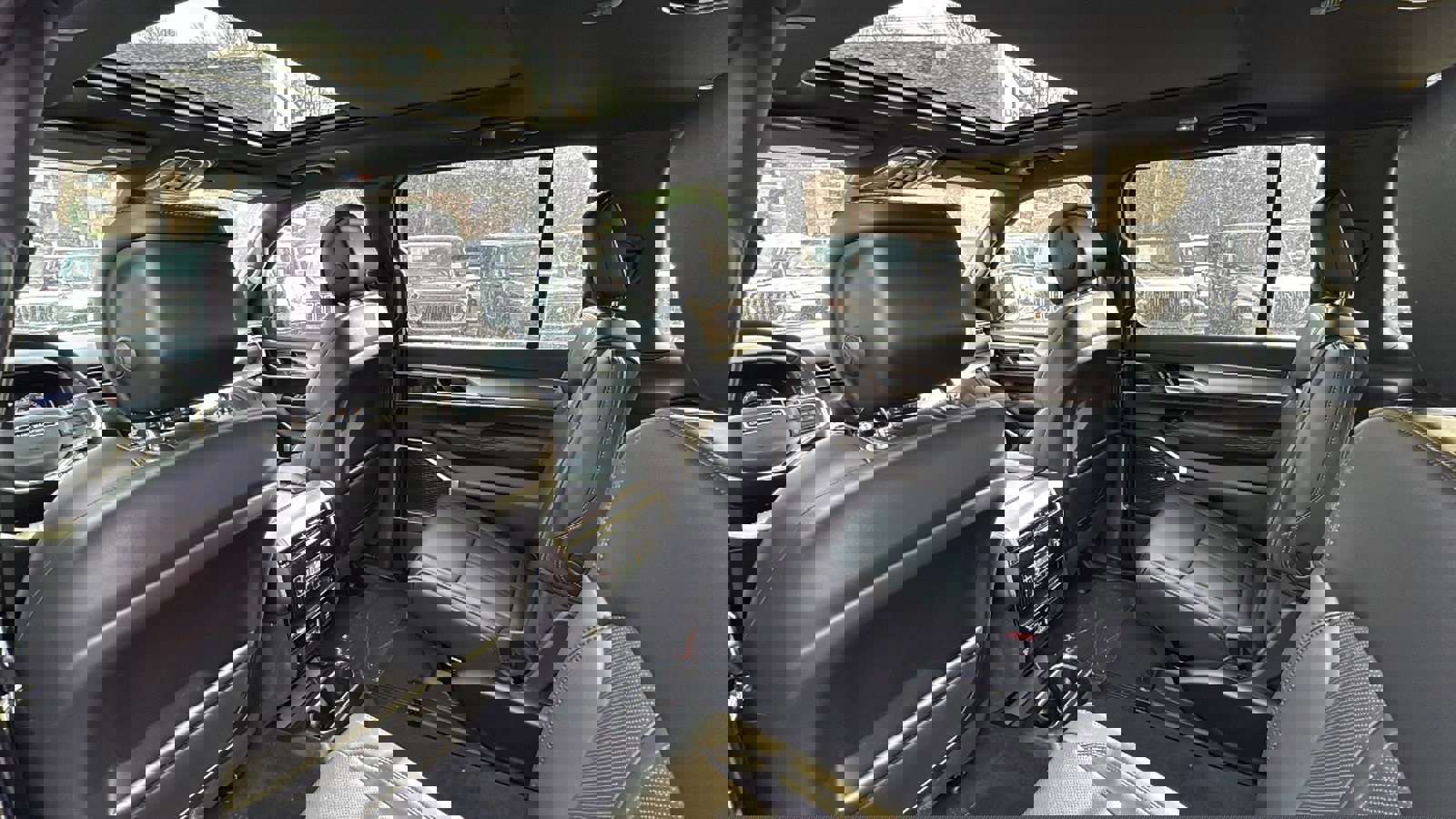 New 2026 Jeep Grand Wagoneer 4WD image 27