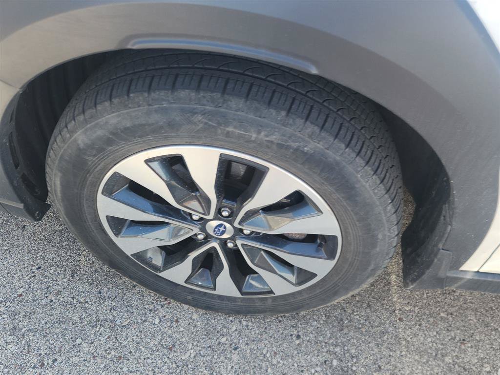 Used 2023 Subaru Outback Touring XT AWD/4WD image 7