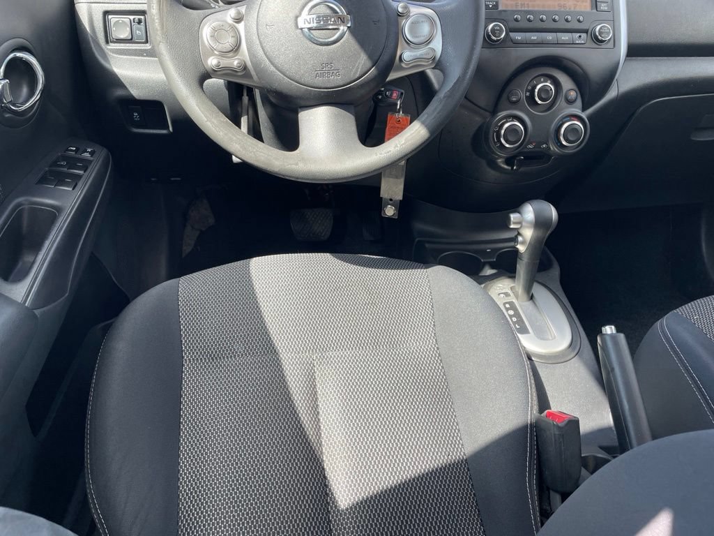 Used 2014 Nissan Versa SV w/ Convenience Package FWD image 19