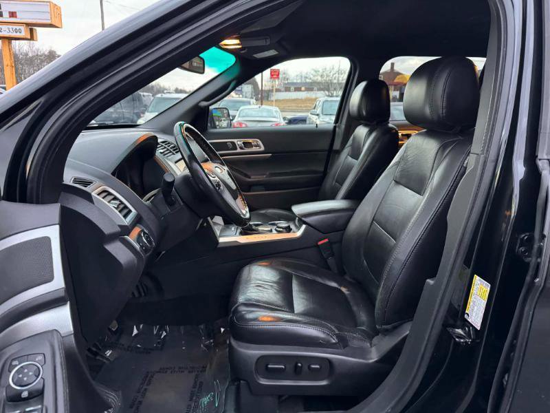 Used 2013 Ford Explorer XLT AWD/4WD image 10