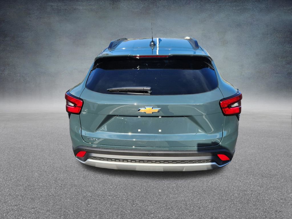New 2026 Chevrolet Trax LT w/ Driver Confidence Package image 5