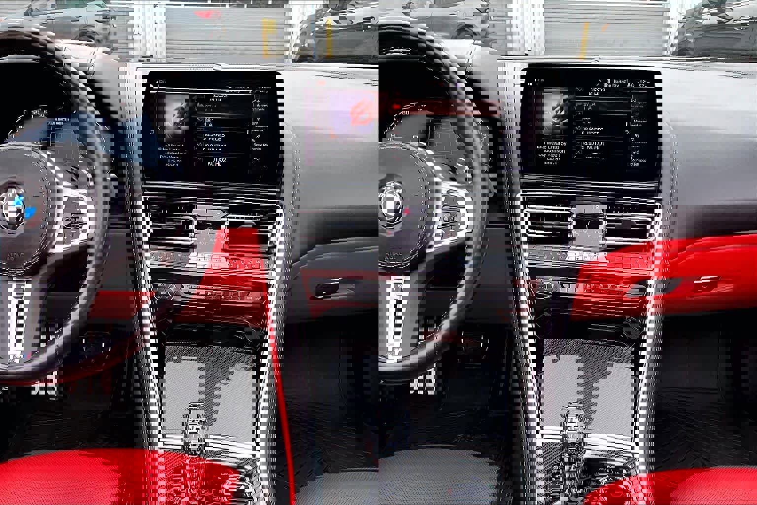 Used 2023 BMW M850i xDrive Convertible image 9