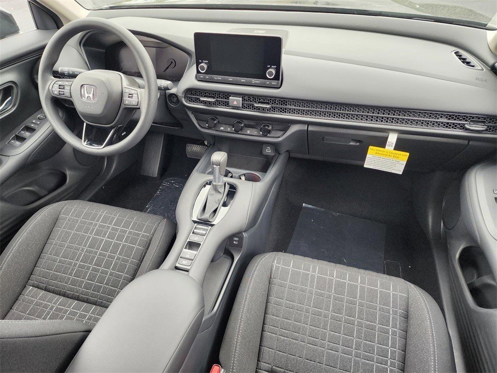 Used 2025 Honda HR-V LX image 19