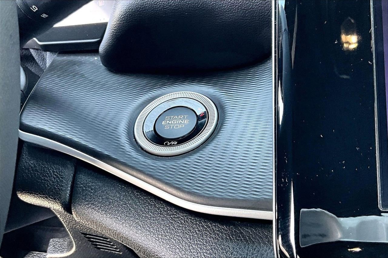 Certified 2023 Jeep Grand Cherokee Altitude image 27