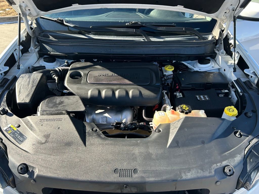 Used 2019 Jeep Cherokee Latitude w/ Popular Appearance Group image 34