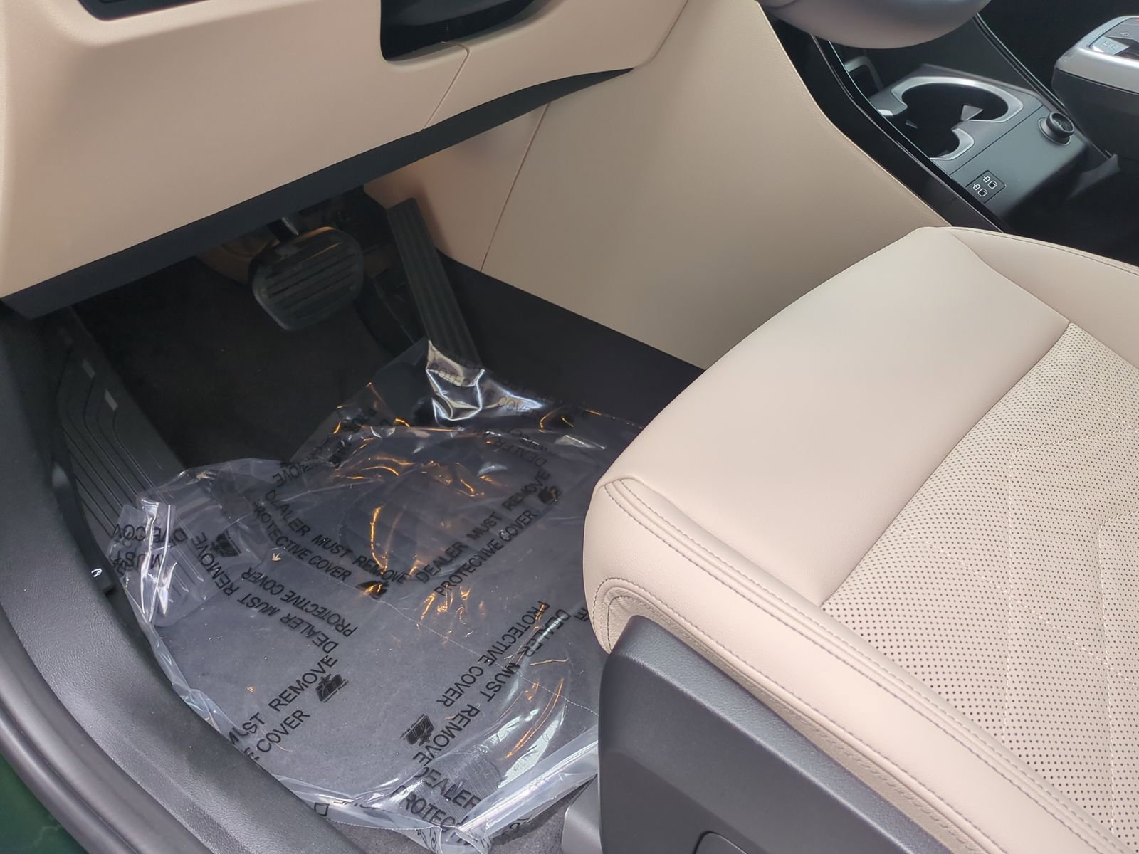 Certified 2025 BMW X1 xDrive28i w/ Convenience Package image 16