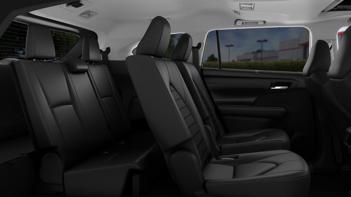 New 2026 Toyota Highlander XLE image 85