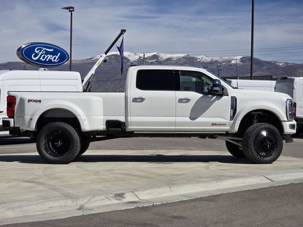New 2026 Ford F450 Platinum w/ Platinum Plus Package AWD/4WD image 28