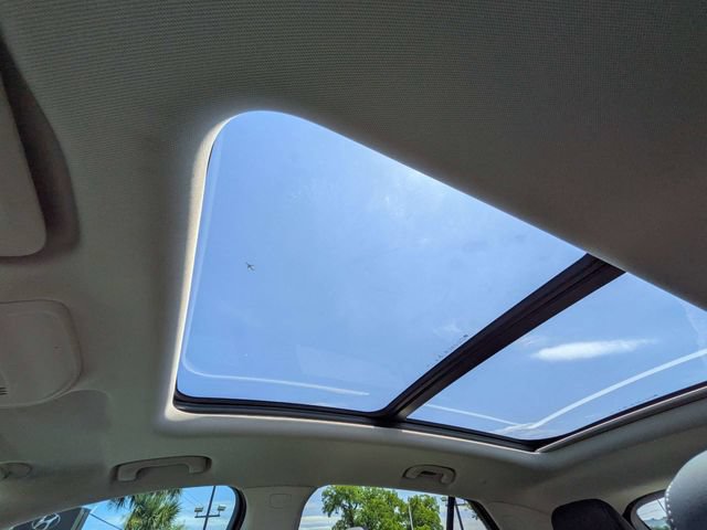 Used 2023 Buick Envision Avenir FWD image 22