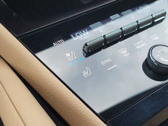 Certified 2025 Porsche Cayenne image 32