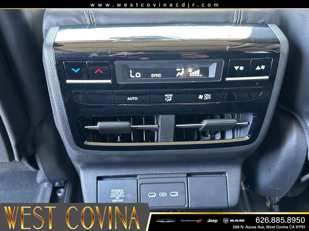 Used 2025 Acura MDX w/ Technology Package AWD/4WD image 33