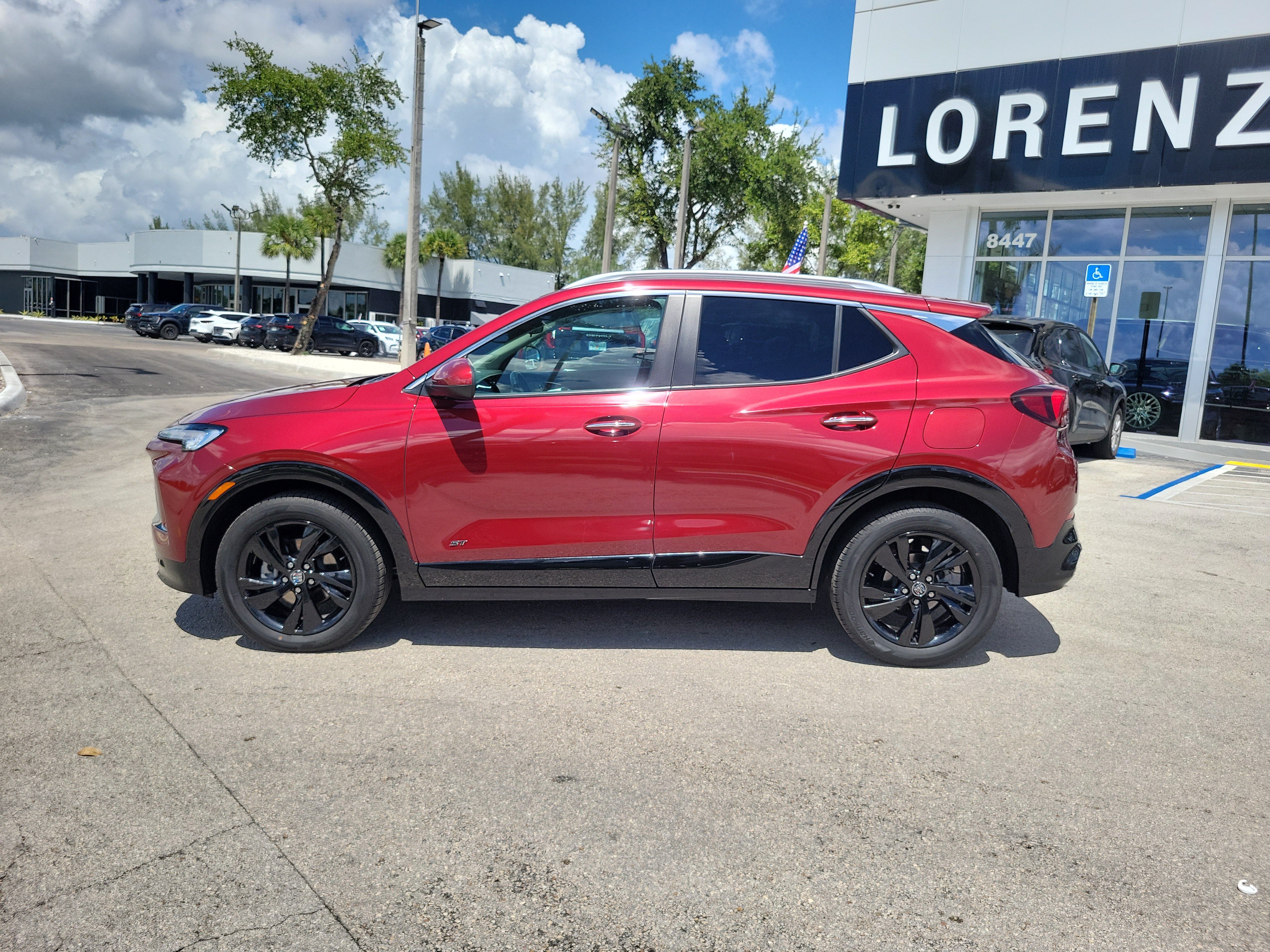 Used 2025 Buick Encore GX Sport Touring w/ Comfort Package FWD image 8