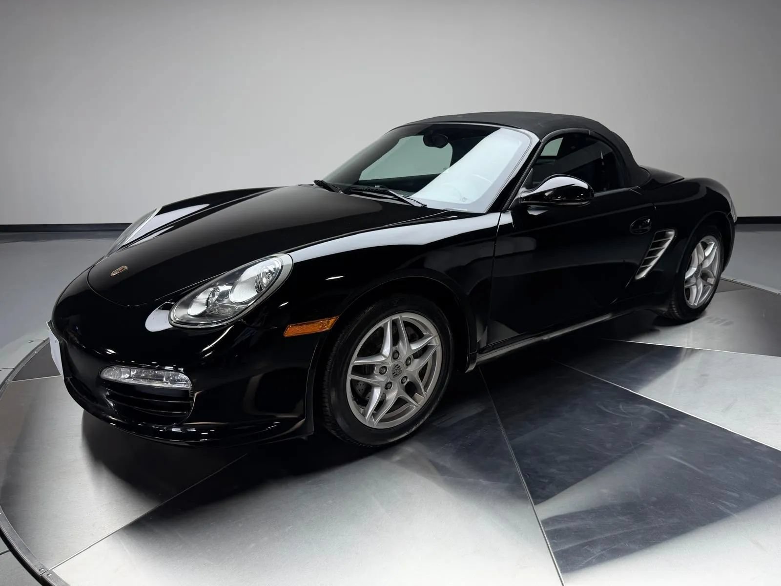 Used 2011 Porsche Boxster RWD image 29