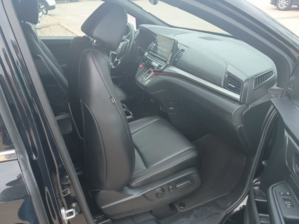 Used 2025 Honda Odyssey Sport-L image 9