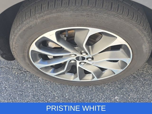 Used 2022 Lincoln Nautilus Reserve AWD/4WD image 28