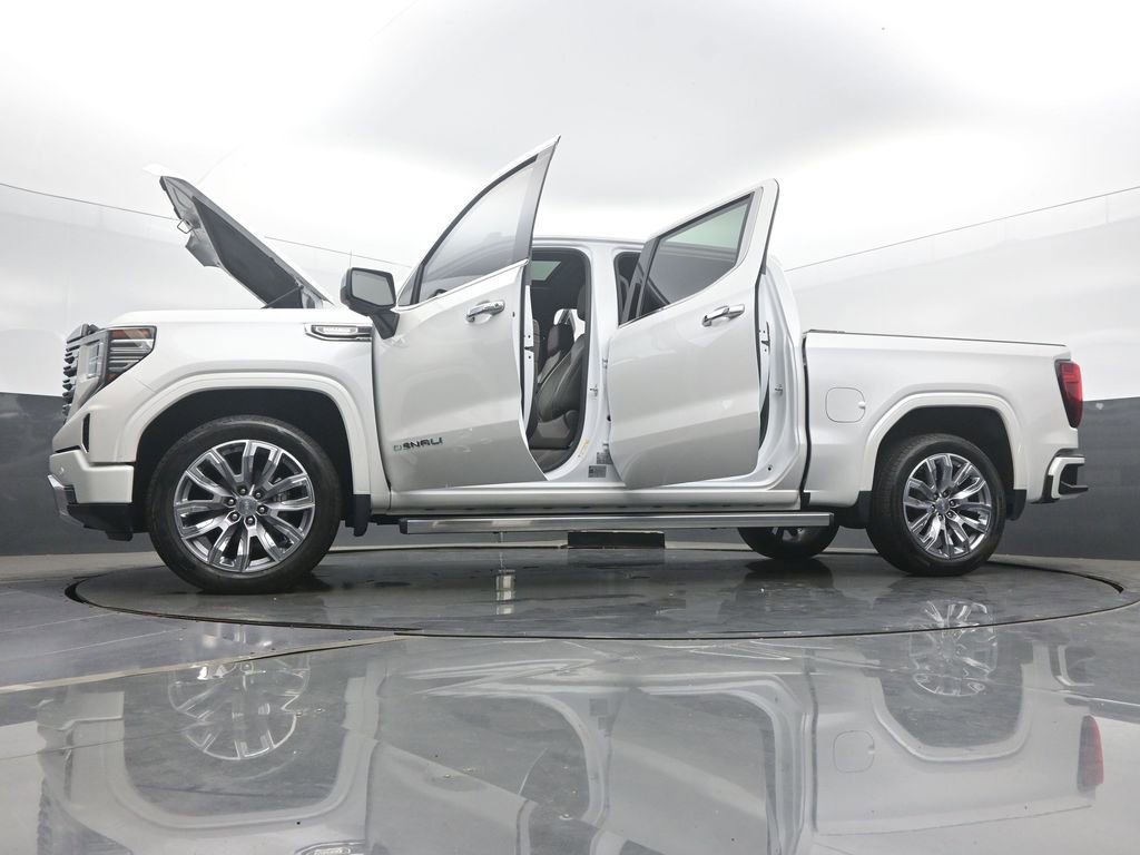 Used 2022 GMC Sierra 1500 Denali w/ Denali Reserve Package image 59