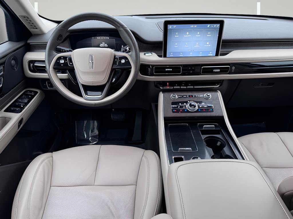 Used 2021 Lincoln Aviator Reserve w/ Equipment Group 201A image 5