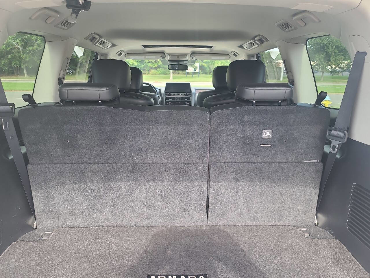Used 2021 Nissan Armada SL w/ Captain's Chairs Package image 35
