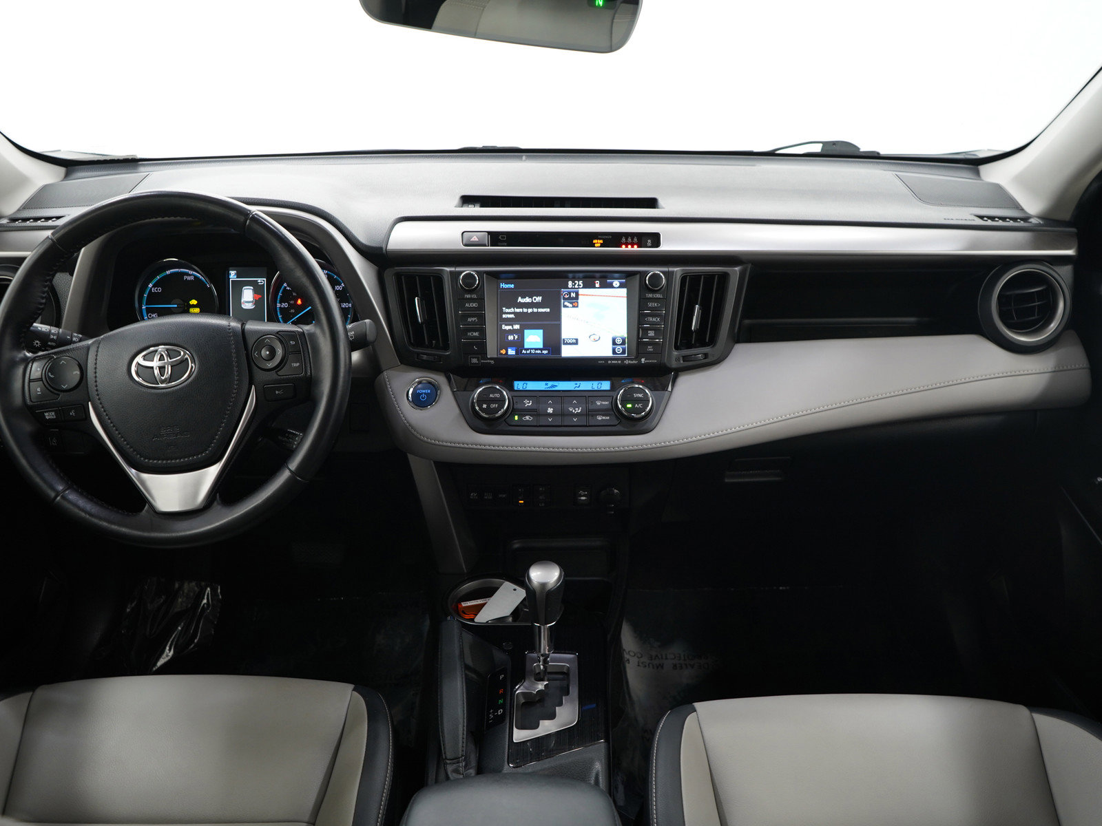 Used 2017 Toyota RAV4 Limited w/ Advanced Technology Package AWD/4WD image 13