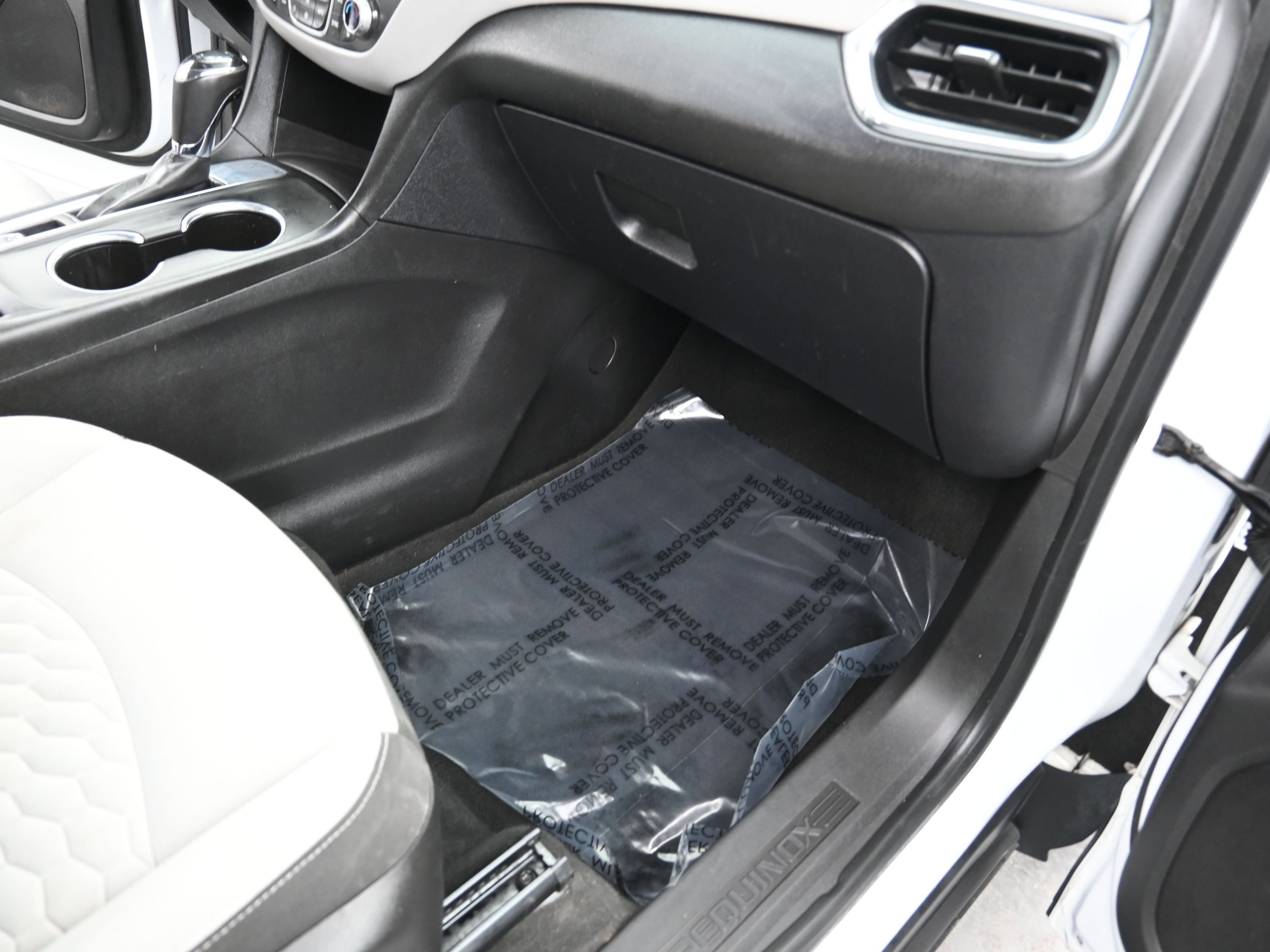 Used 2019 Chevrolet Equinox LT image 19