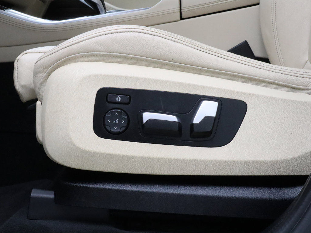 Used 2021 BMW X5 sDrive40i w/ Premium Package RWD image 11