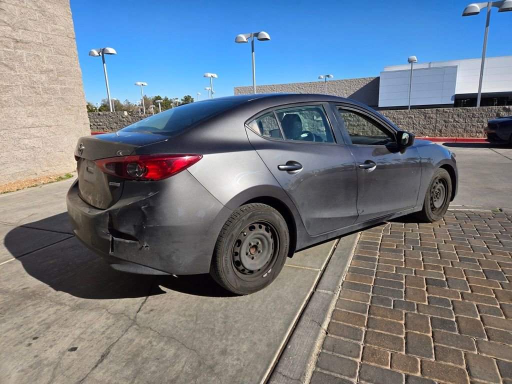 Used 2018 MAZDA MAZDA3 Sport image 4