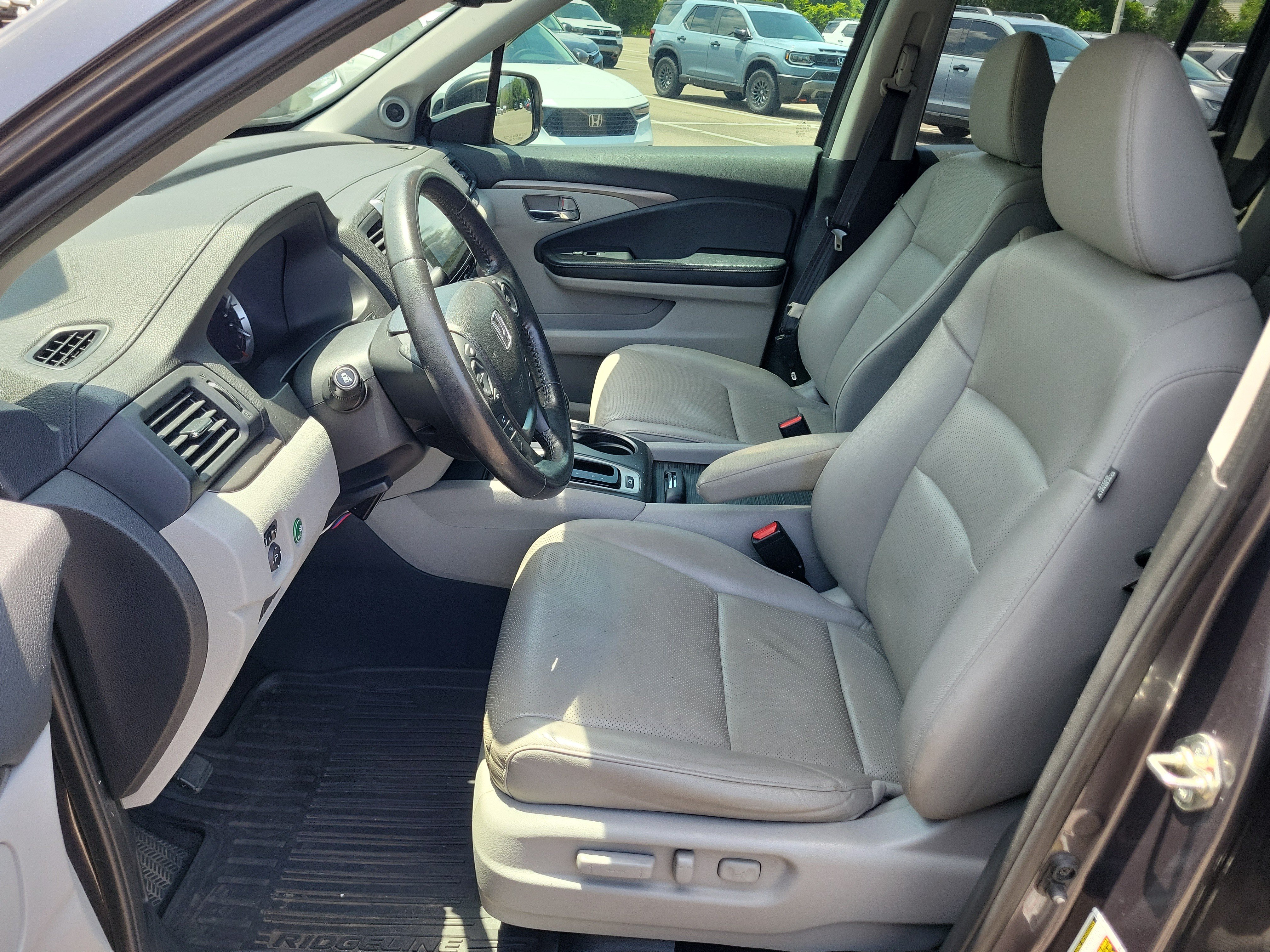 Certified 2017 Honda Ridgeline RTL-T image 24