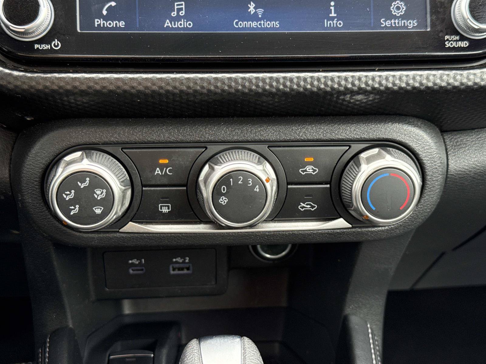Used 2023 Nissan Kicks SV FWD image 11