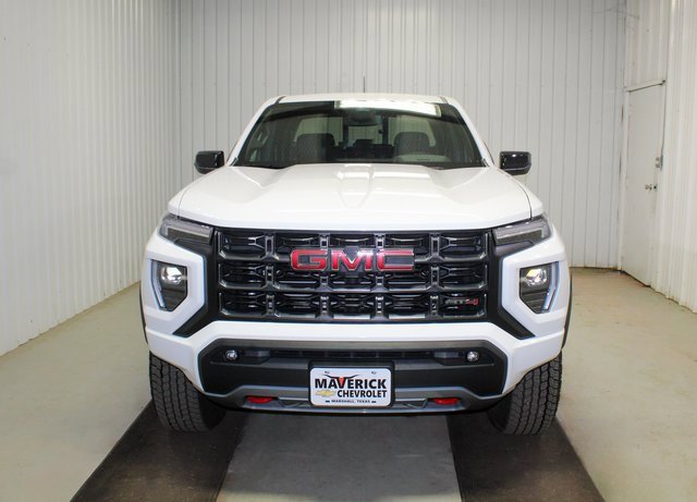 Used 2025 GMC Canyon AT4 w/ LPO, Off Road Lift Package image 2