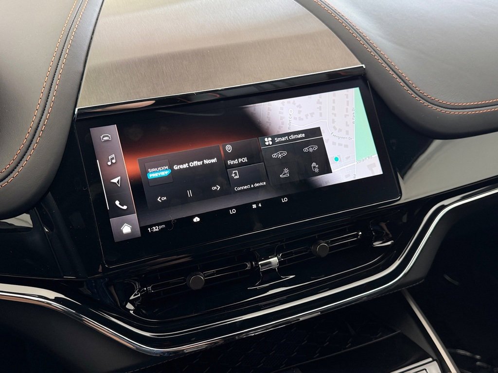 New 2025 Aston Martin DBX 707 image 28