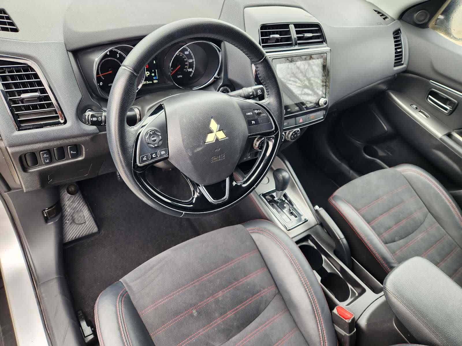 Used 2022 Mitsubishi Outlander Sport SE FWD image 4