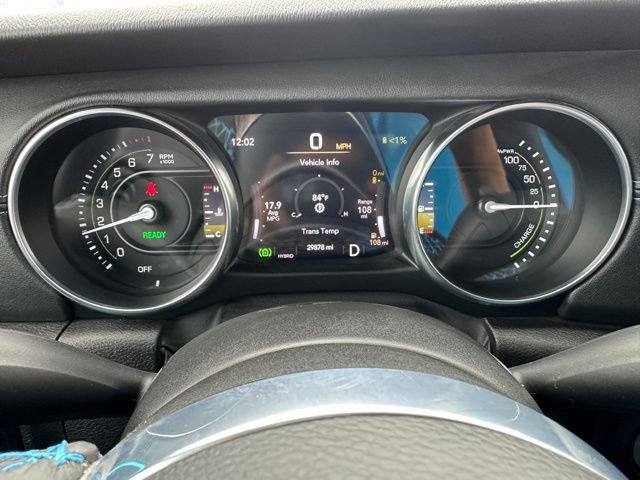 Used 2023 Jeep Wrangler Unlimited Rubicon 4xe w/ Cold Weather Group AWD/4WD image 16