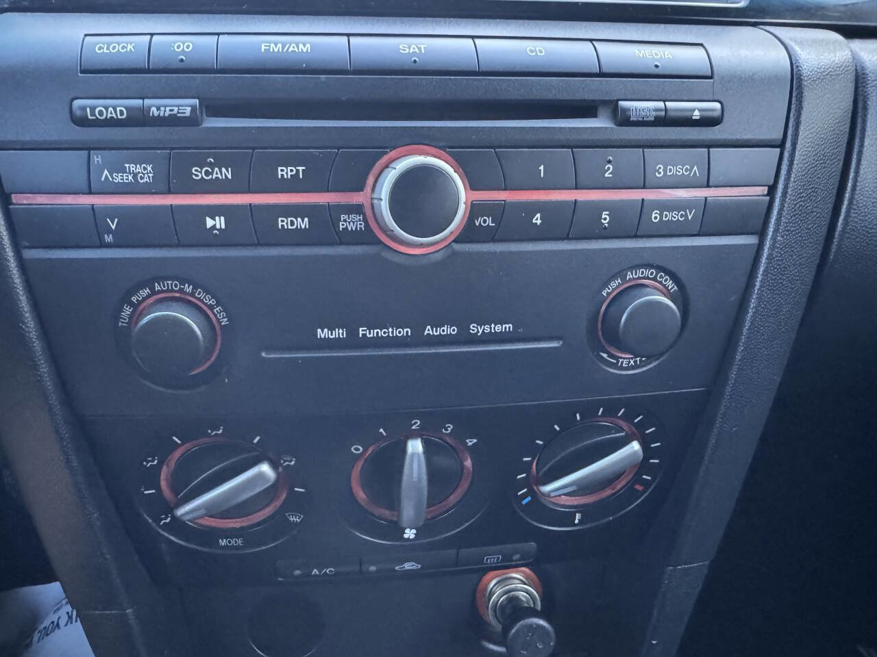 Used 2009 MAZDA MAZDA3 i Sport image 14