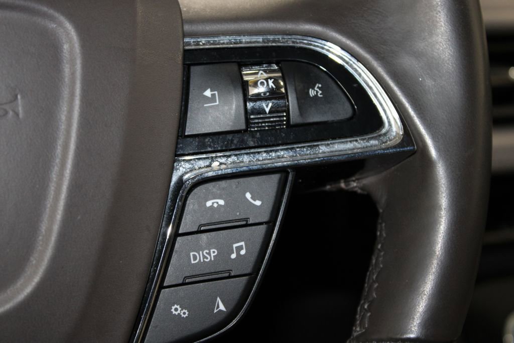 Used 2022 Lincoln Nautilus Reserve w/ Equipment Group 201A image 38