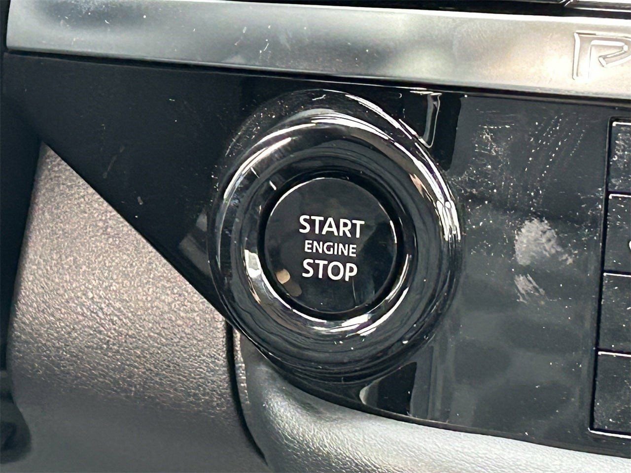 New 2026 Nissan Pathfinder SV image 30