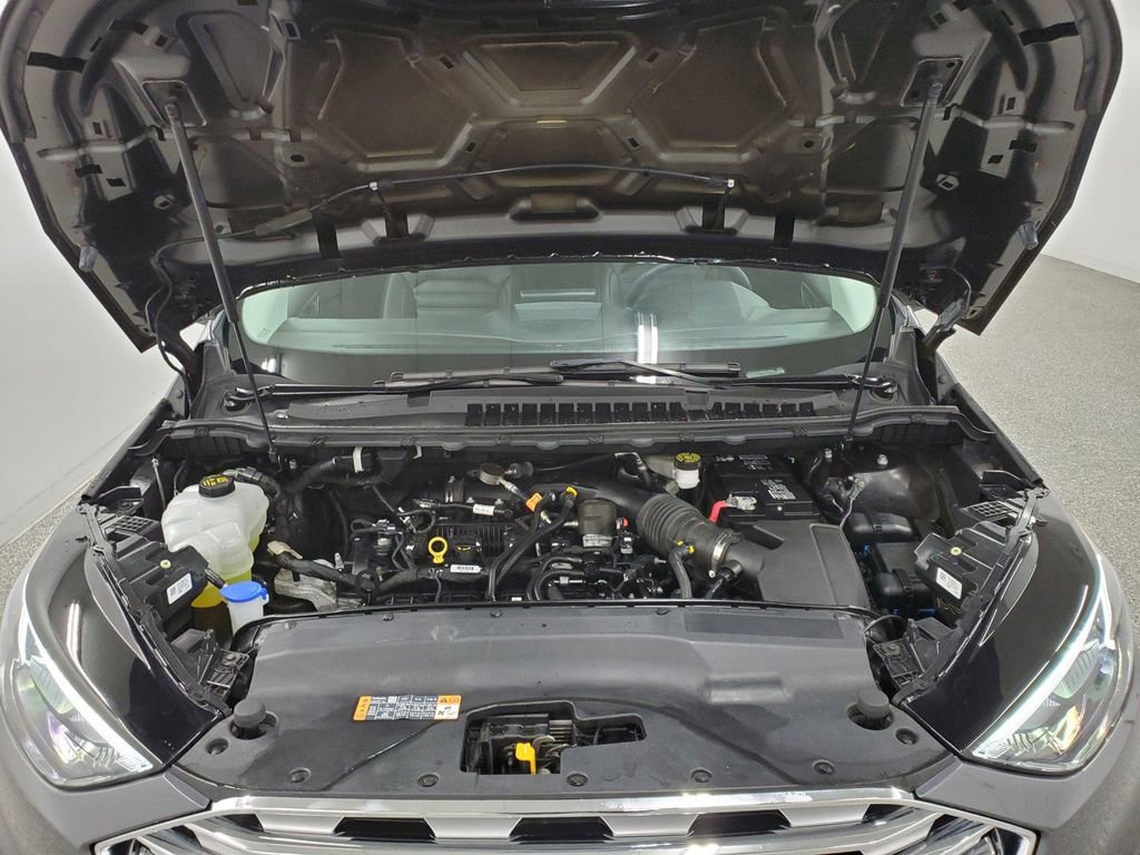 Used 2022 Ford Edge SEL w/ Convenience Package AWD/4WD image 9