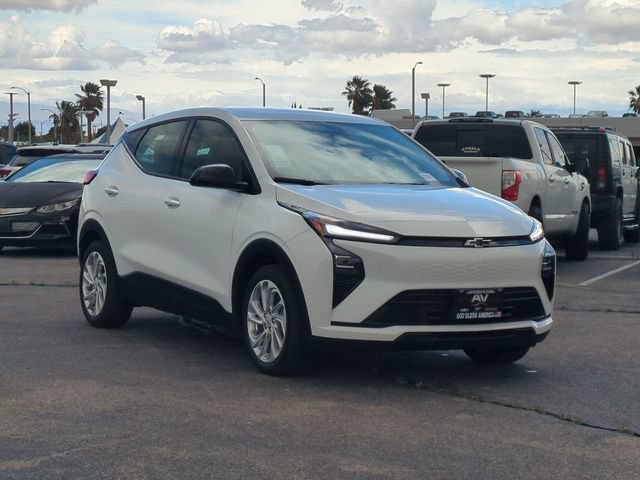 New 2027 Chevrolet Bolt LT w/ Comfort Package FWD image 2