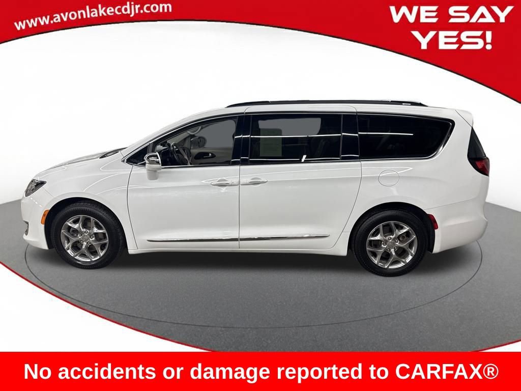 Used 2019 Chrysler Pacifica Limited image 2