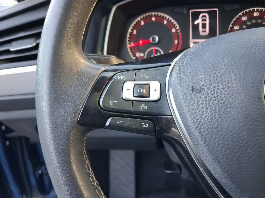 Certified 2021 Volkswagen Jetta SE FWD image 20