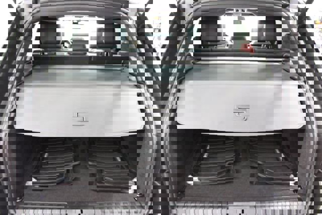 Used 2016 Land Rover Range Rover Sport SE image 21