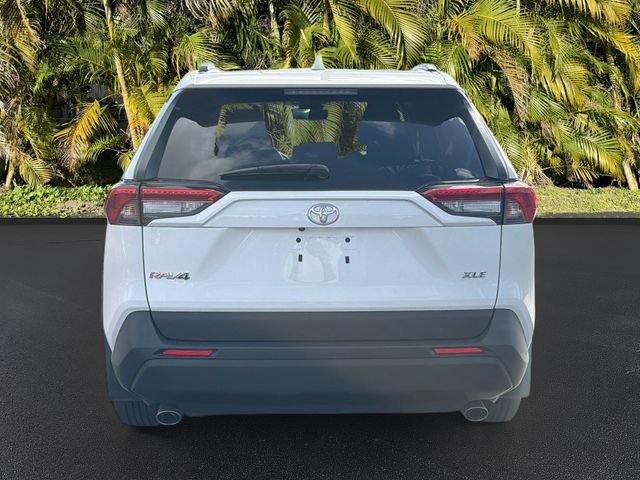 Used 2025 Toyota RAV4 XLE w/ Convenience Package FWD image 6
