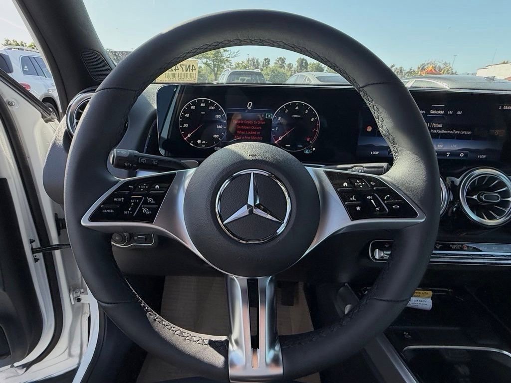New 2026 Mercedes-Benz GLB 250 image 22