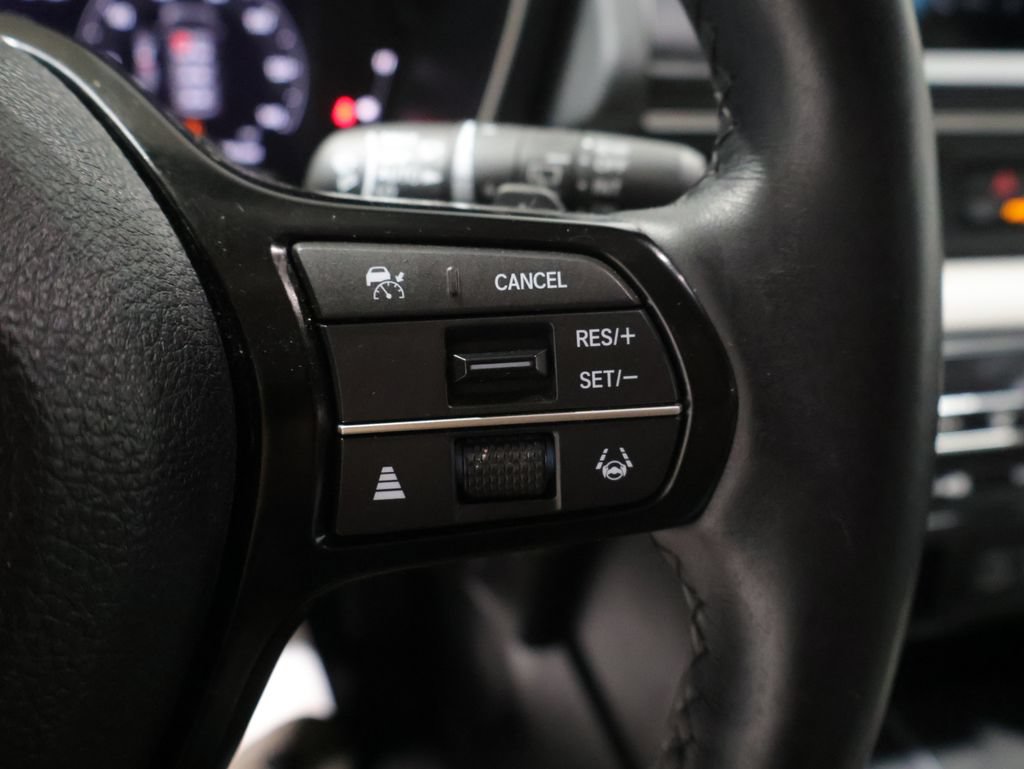 Used 2023 Honda Pilot Elite image 37