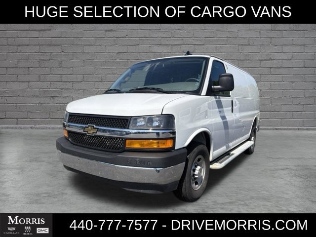 Used 2025 Chevrolet Express 2500 w/ Driver Convenience Package RWD image 1