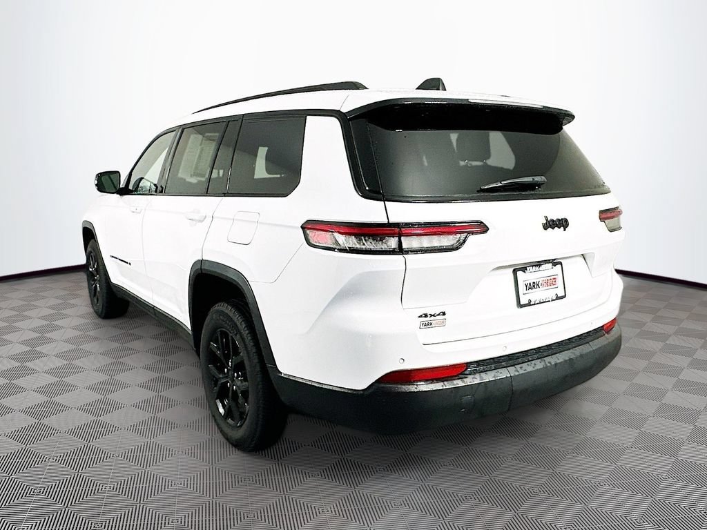 Certified 2024 Jeep Grand Cherokee L Laredo AWD/4WD image 7